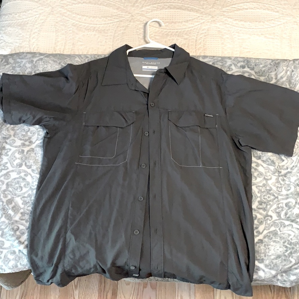 Charcoal Columbia Omni-Shade Short Sleeve Shirt